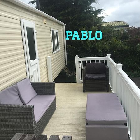 Towyn Six Berth En Suite Caravan Rhyl Bagian luar foto